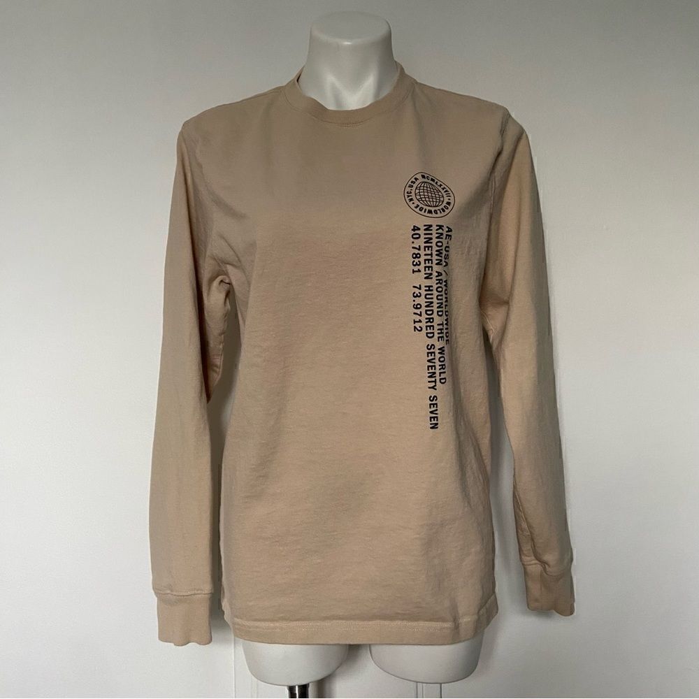 American Eagle Ling sleeve tee